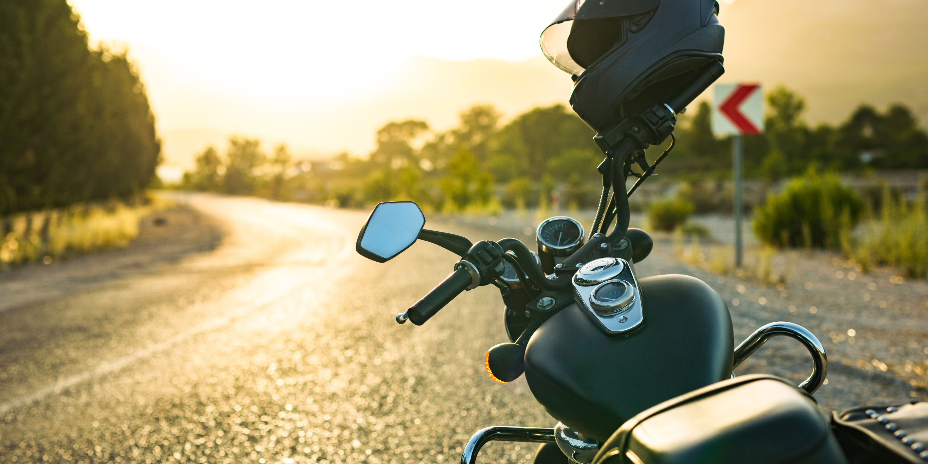 Motorcycle Image: Motorcycle parked on the side of the road
