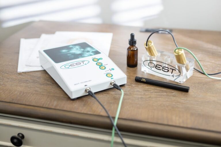 Qest4 hardware system Qest4 bioenergetic testing system